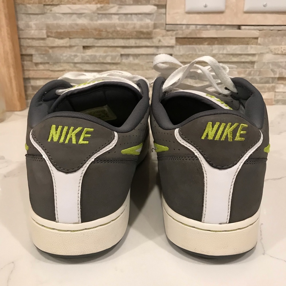 Nike Air Zoom Infiltrator colors grey neon green